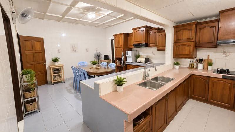 Bungalow House for Sale in Taman Tun Dr Ismail (Kuala Lumpur) - Markus Leong - Kitchen - PropertyGuru.com.my