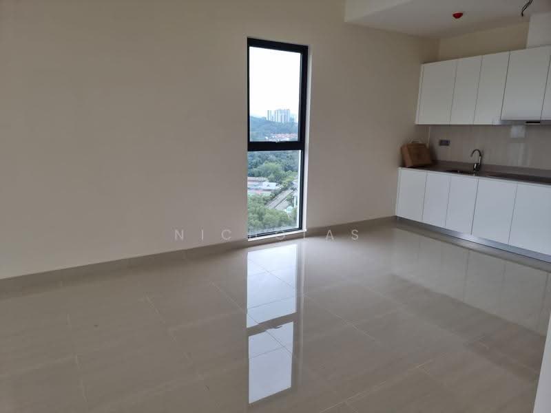 Kediaman Servis untuk Dijual di Senada Residence @ KLGCC Resort - Nicholas Ooi - Kitchen - PropertyGuru.com.my