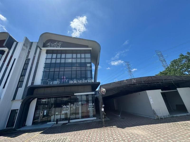Factory for Rent in Puchong (Selangor) - Crystal Gan - Exterior - PropertyGuru.com.my