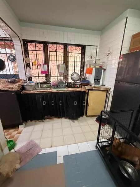 Flat for Sale at Flat Taman Ungku Tun Aminah - Bee Bee - PropertyGuru.com.my