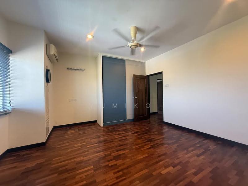 Semi-Detached House for Sale in Ukay Perdana (Ulu Kelang) - Yumiko Kew - Bedroom - PropertyGuru.com.my