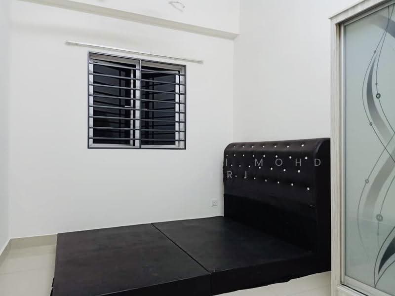 Condominium for Sale at The Wharf Residence - Mohd Zakri Mohd Zamberi - Bedroom - PropertyGuru.com.my