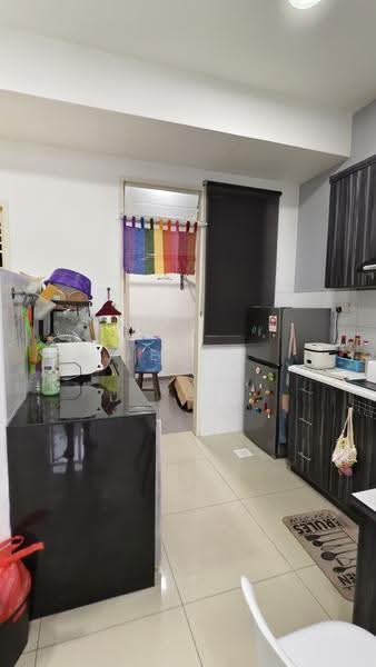 Kondominium untuk Disewa di Fairway Suites - Jercy Ten - Kitchen - PropertyGuru.com.my