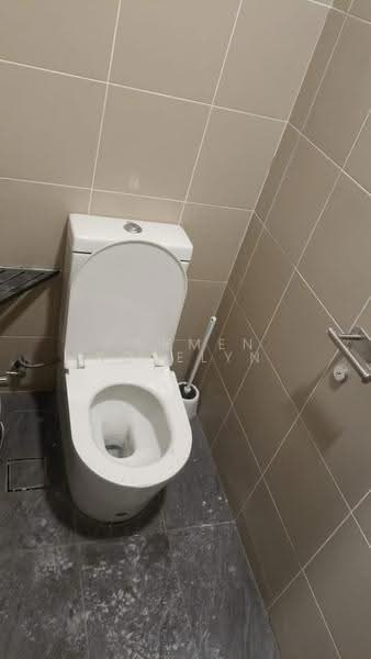 Office for Sale in Taman Maluri (Cheras) - Carmen Roselyn - Bathroom - PropertyGuru.com.my