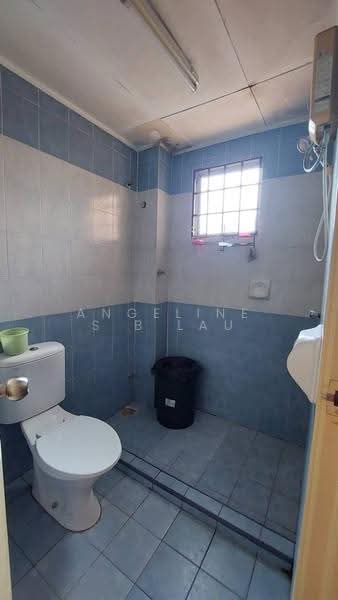 Rumah Teres 2-Tingkat untuk Dijual di Taman Bukit Subang (Shah Alam) - Angeline S B Lau - Bathroom - PropertyGuru.com.my
