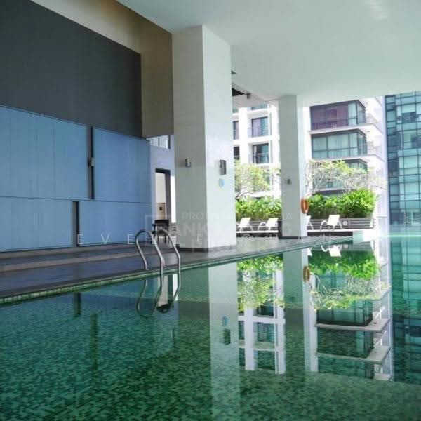 Kondominium untuk Dijual di Hampshire Residences - Evelle Chan - Pool - PropertyGuru.com.my