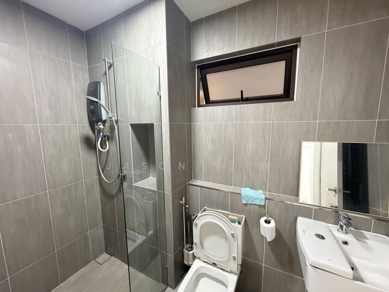 Kediaman Servis untuk Disewa di The Pulse Residence - Jason Tsen - Bathroom - PropertyGuru.com.my