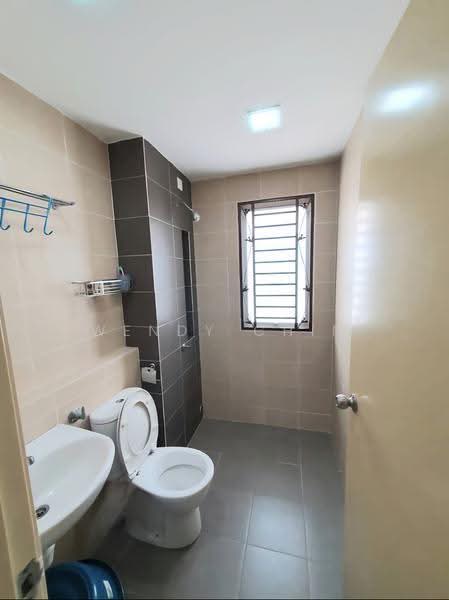 2-storey Terraced House for Sale in Taman Putra Prima (Puchong) - Wendy Chin - Bathroom - PropertyGuru.com.my