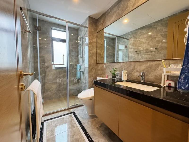 Kediaman Servis untuk Dijual di R&F Princess Cove Phase 1 - Mindy Lee - Bathroom - PropertyGuru.com.my