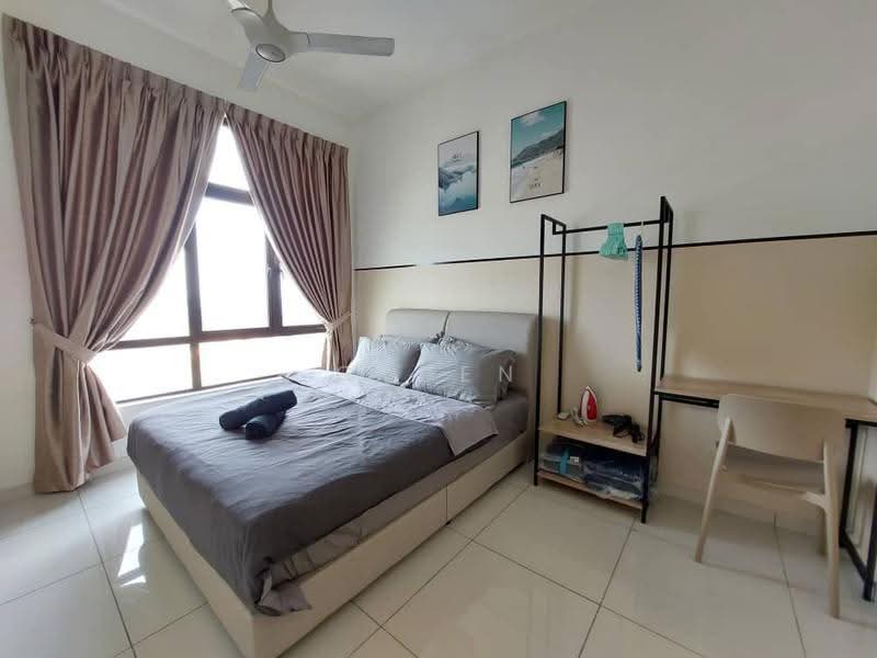 Service Residence for Sale at D'Summit Residences - Gyden Heng - Bedroom - PropertyGuru.com.my