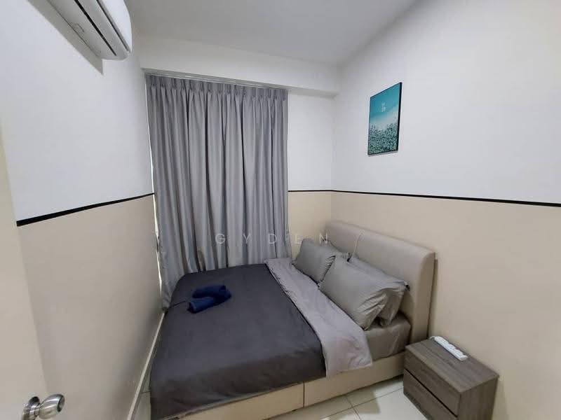 Service Residence for Sale at D'Summit Residences - Gyden Heng - Bedroom - PropertyGuru.com.my