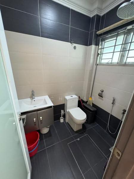 Rumah Teres 2.5-Tingkat untuk Dijual di Taman Bunga Melor (Klang) - Nicholas Ooi - Bathroom - PropertyGuru.com.my