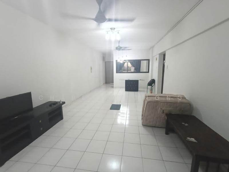Pangsapuri untuk Disewa di Anjung Hijau (Greenfields) - Charlson Chong - Living Room - PropertyGuru.com.my