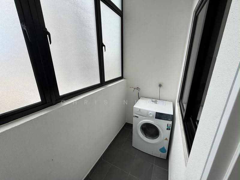 Kondominium untuk Disewa di Bangsar Hill Park - Chris Nuing - Balcony - PropertyGuru.com.my