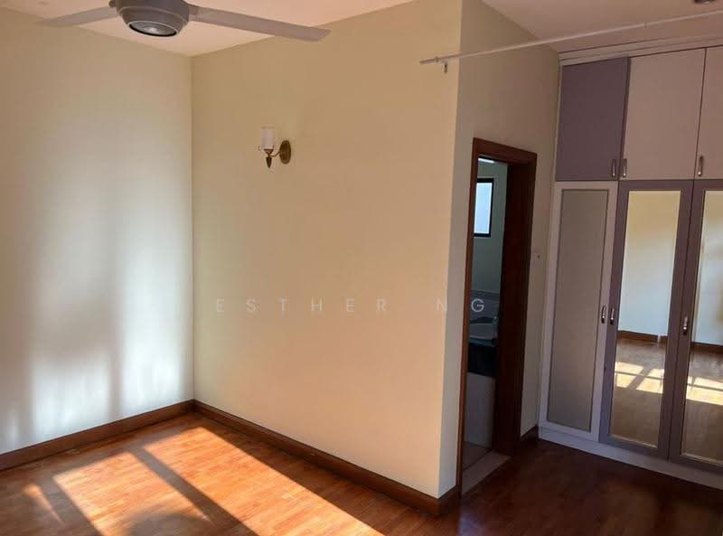 Bungalow House untuk Dijual di Bukit Gita Bayu (Seri Kembangan) - Esther Ng - Bedroom - PropertyGuru.com.my