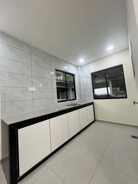 Rumah Flat untuk Dijual di Perumahan Rakyat Lima Kedai - Wan Ning - Kitchen - PropertyGuru.com.my