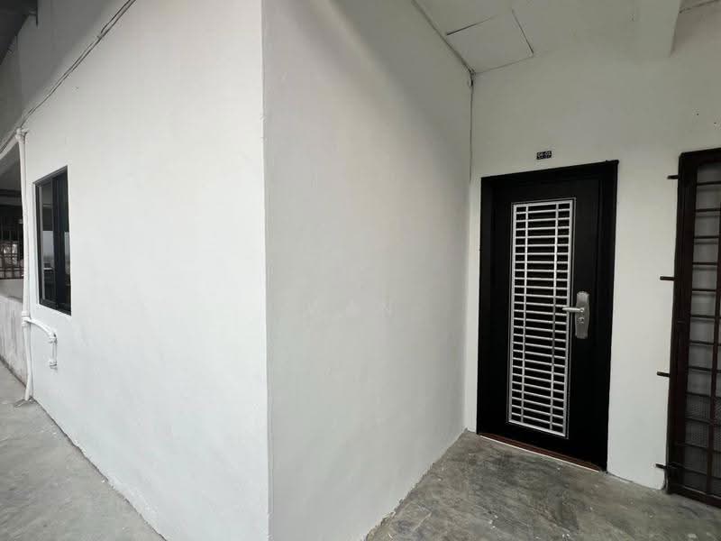 Rumah Flat untuk Dijual di Perumahan Rakyat Lima Kedai - Wan Ning - Exterior - PropertyGuru.com.my