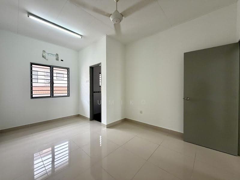 2-storey Terraced House for Sale in Taman Cheras Vista (Cheras) - Yumiko Kew - Interior - PropertyGuru.com.my