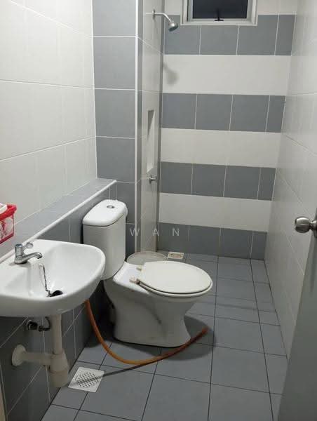 Apartment for Sale at Camellia Residence - Wan Ning - Bathroom - PropertyGuru.com.my