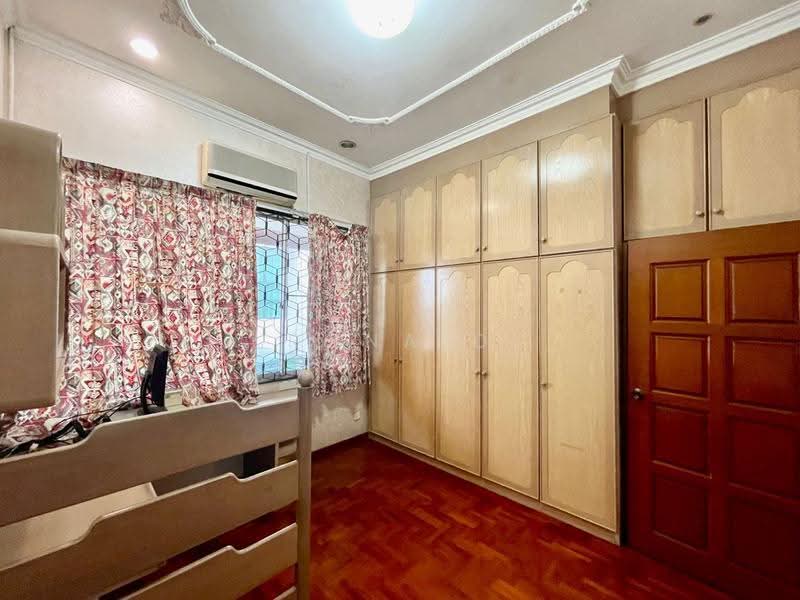 Bungalow House untuk Dijual di Minden Heights (Gelugor) - Ronald Kee - Bedroom - PropertyGuru.com.my