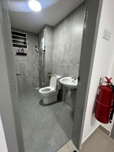 Kondominium untuk Disewa di Avia Plus, Bandar Country Homes - Tim Wong - Bathroom - PropertyGuru.com.my