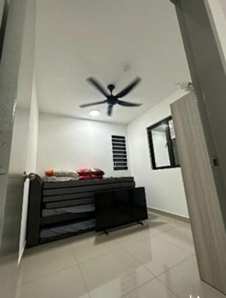 Kondominium untuk Disewa di Avia Plus, Bandar Country Homes - Tim Wong - Bedroom - PropertyGuru.com.my