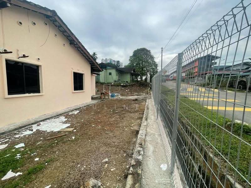 Bungalow House untuk Dijual di Bandar Dato Onn (Johor Bahru) - Pauline Ng - Exterior - PropertyGuru.com.my
