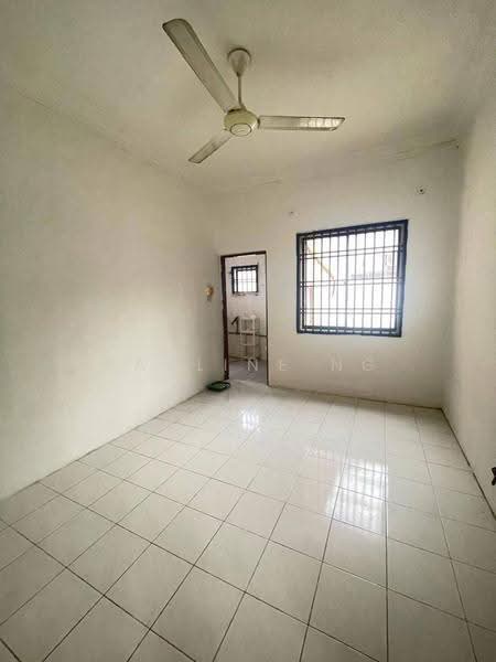 Bungalow House untuk Dijual di Bandar Dato Onn (Johor Bahru) - Pauline Ng - Interior - PropertyGuru.com.my
