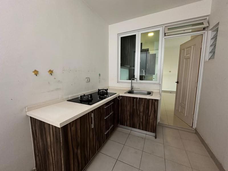 Condominium for Rent at Subang Parkhomes - Feeling Teo - Kitchen - PropertyGuru.com.my