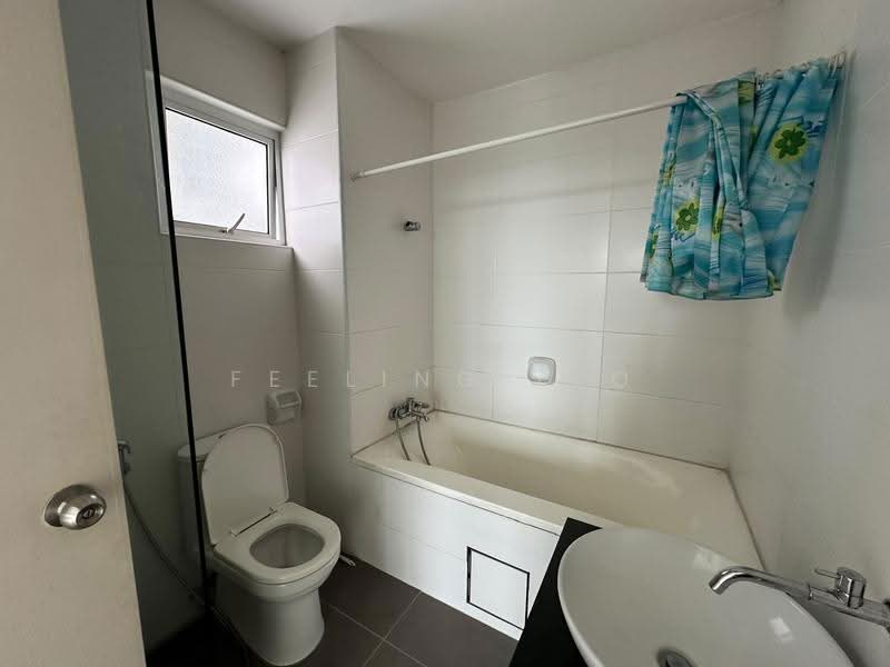 Condominium for Rent at Subang Parkhomes - Feeling Teo - Bathroom - PropertyGuru.com.my