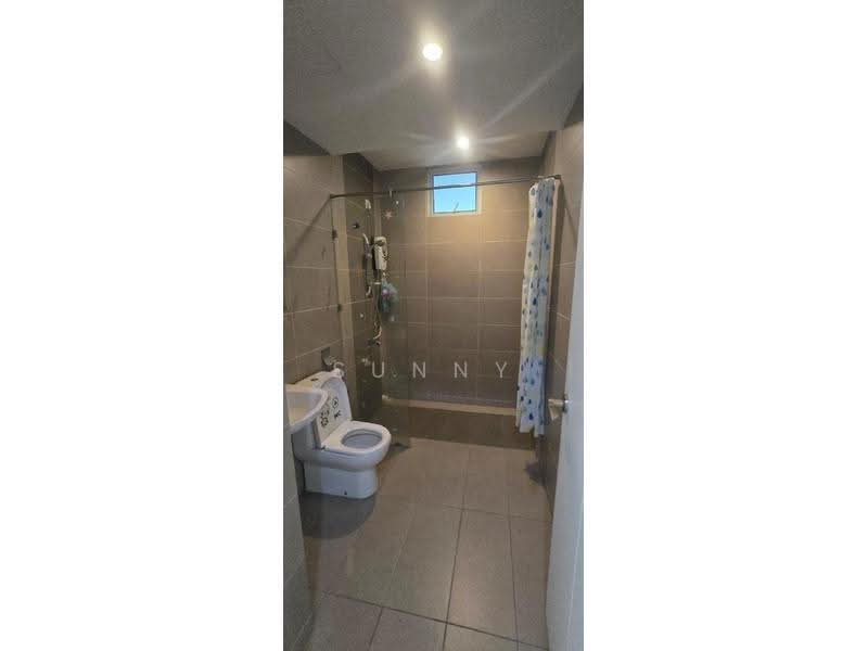 Condominium for Sale at Summerton - Sunny Tse - Bathroom - PropertyGuru.com.my