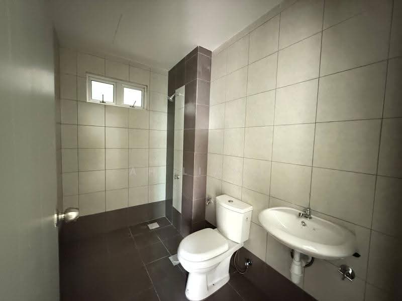 Service Residence for Sale at One 49 Residence - Ah Liang - Bathroom - PropertyGuru.com.my