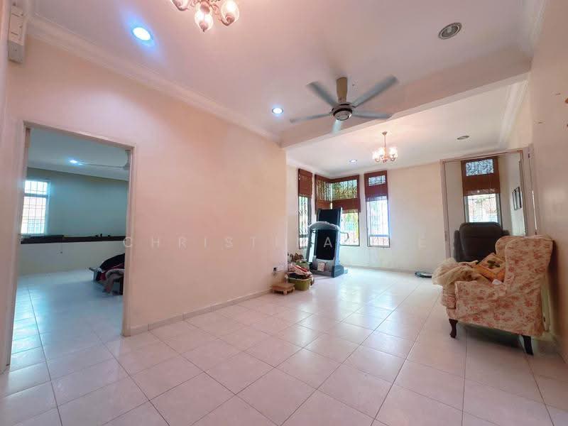 2-storey Terraced House for Sale in Taman Semabok Perdana (Semabok) - Christina Lee - PropertyGuru.com.my
