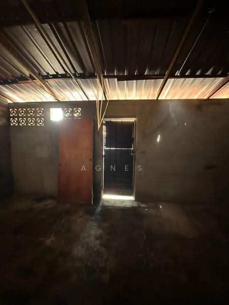 Kedai untuk Disewa di Taman Perling (Perling) - Agnes Boo - Interior - PropertyGuru.com.my