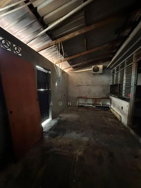 Kedai untuk Disewa di Taman Perling (Perling) - Agnes Boo - Interior - PropertyGuru.com.my