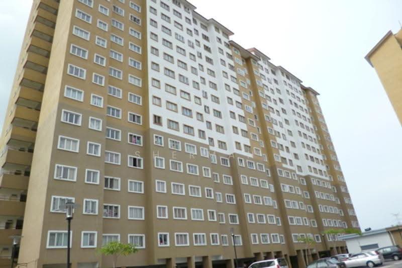 Pangsapuri untuk Dijual di Putra Suria Residence - Sherman Tan - Exterior - PropertyGuru.com.my