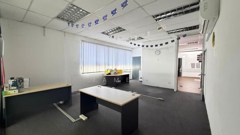 Shop / Office untuk Disewa di Johor Bahru (Johor) - James Bong - Interior - PropertyGuru.com.my