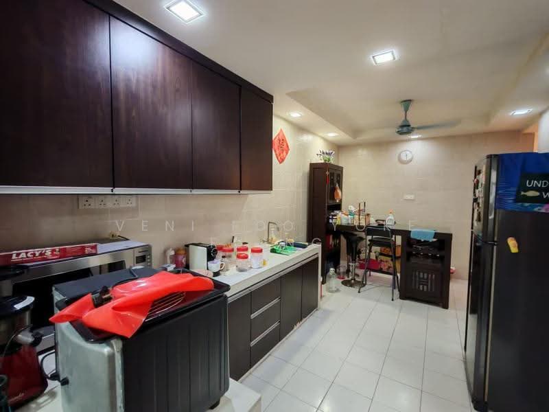 Rumah Teres 2-Tingkat untuk Dijual di Setia Alam (Selangor) - Veni Foo Yoke Fuang - Kitchen - PropertyGuru.com.my