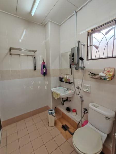 Rumah Teres 2-Tingkat untuk Dijual di Setia Alam (Selangor) - Veni Foo Yoke Fuang - Bathroom - PropertyGuru.com.my