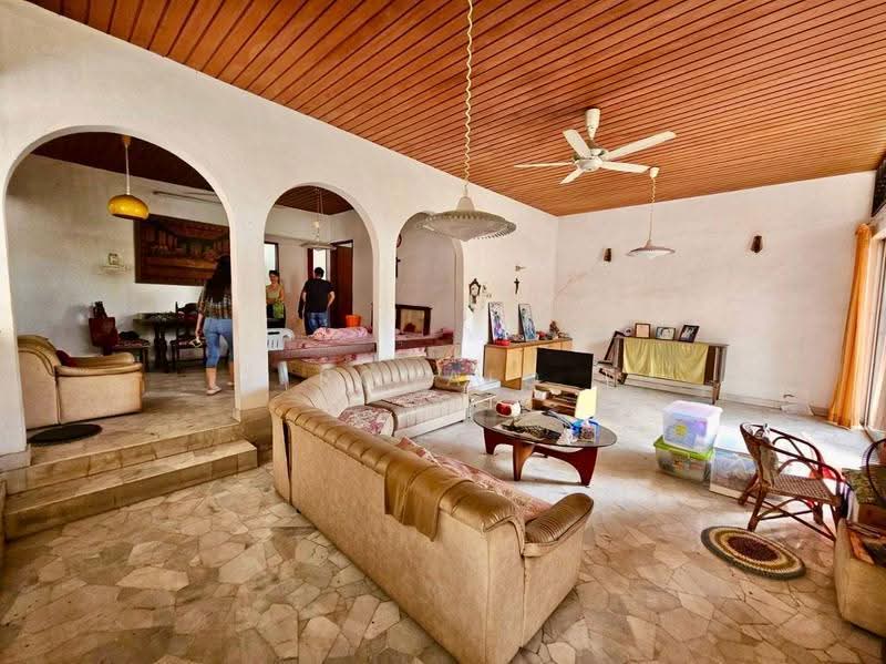 Bungalow House untuk Dijual di Minden Heights (Gelugor) - Ronald Kee - Living Room - PropertyGuru.com.my