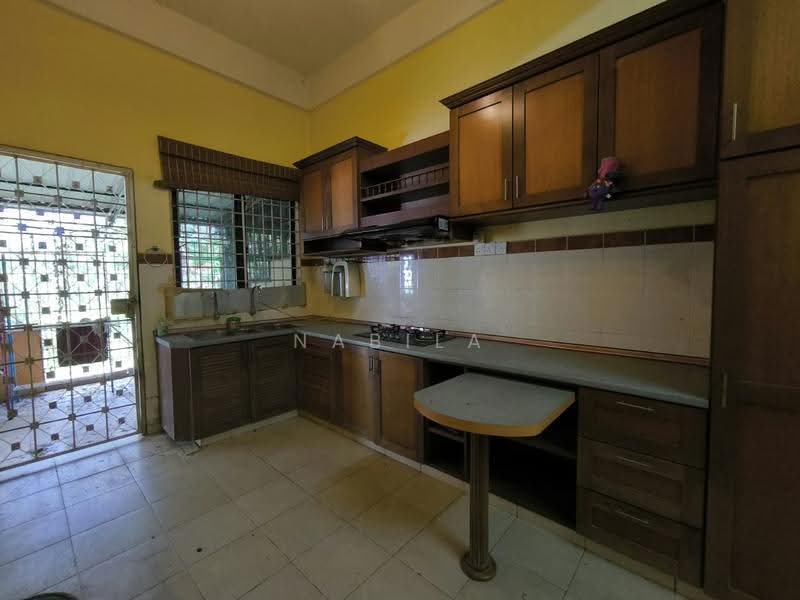 Rumah Teres 2-Tingkat untuk Dijual di Kota Bharu (Kelantan) - Nabila Nazori - Kitchen - PropertyGuru.com.my