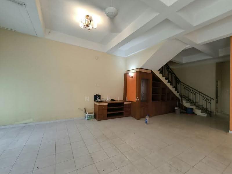 Rumah Teres 2-Tingkat untuk Dijual di Kota Bharu (Kelantan) - Nabila Nazori - Living Room - PropertyGuru.com.my