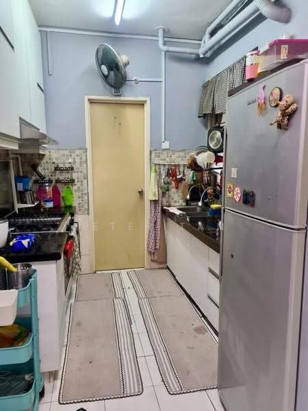 Pangsapuri untuk Disewa di Vista Pinggiran Apartment - Peter Tan - PropertyGuru.com.my