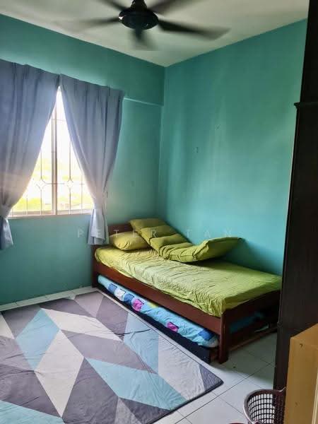 Pangsapuri untuk Disewa di Vista Pinggiran Apartment - Peter Tan - Bedroom - PropertyGuru.com.my