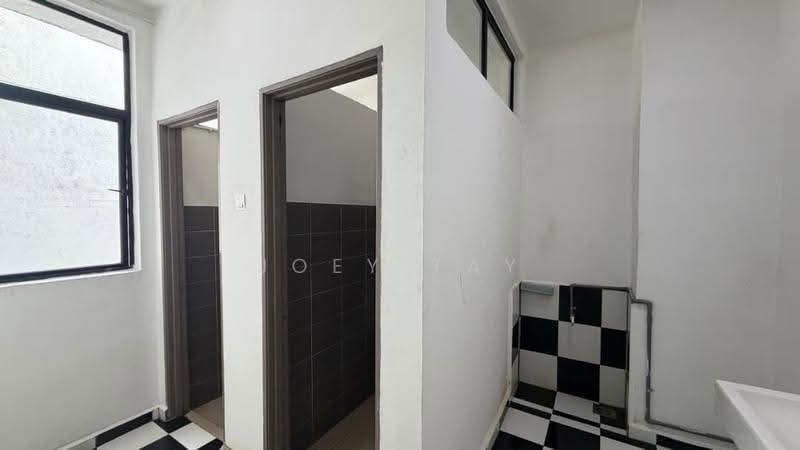 Shop / Office untuk Disewa di Johor Bahru (Johor) - Joey Tay - Interior - PropertyGuru.com.my