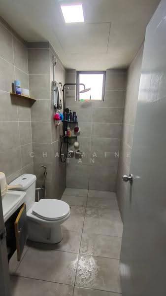 Kondominium untuk Dijual di Mizumi Residences - Charmaine Tan - Bathroom - PropertyGuru.com.my