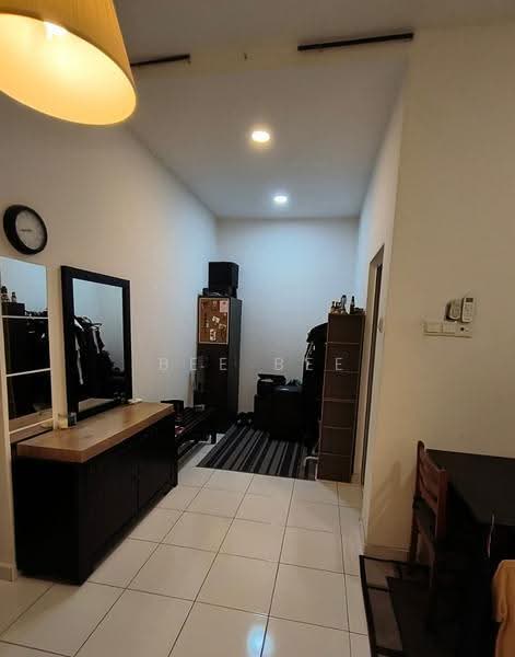 Kediaman Servis untuk Dijual di THE SENAI GARDEN (PANGSAPURI IMPIAN SENAI) - Bee Bee - PropertyGuru.com.my