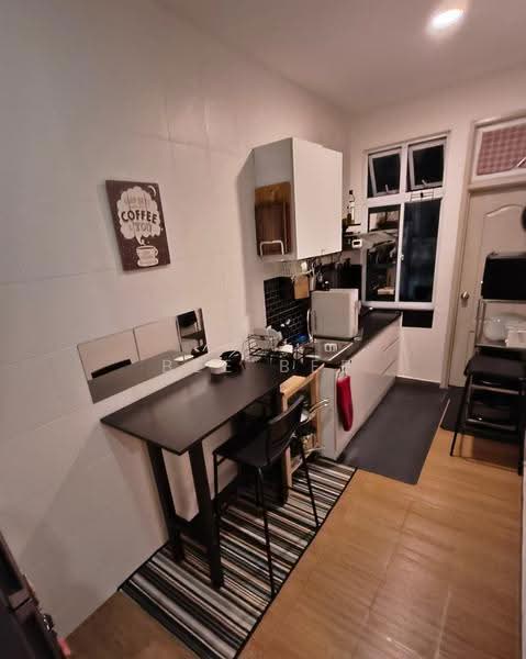 Kediaman Servis untuk Dijual di THE SENAI GARDEN (PANGSAPURI IMPIAN SENAI) - Bee Bee - PropertyGuru.com.my