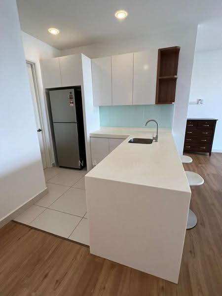 Kondominium untuk Disewa di Cristal Serin Residence - Najah Kadir - Kitchen - PropertyGuru.com.my