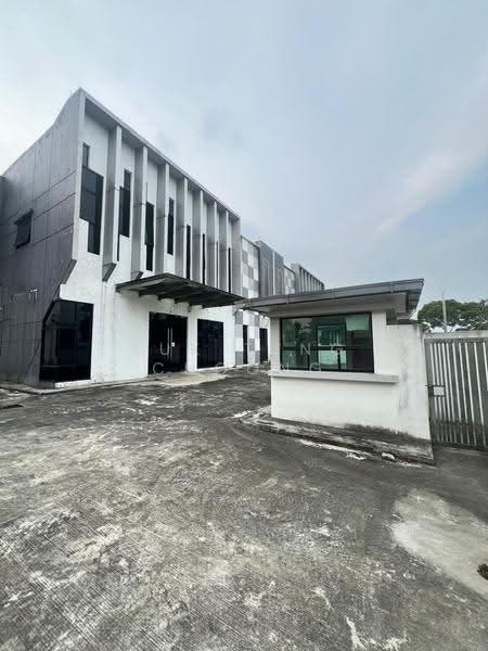 Semi-D Factory for Rent in Eco Business Park 1 (Johor Bahru) - Suk Teng Choong - Exterior - PropertyGuru.com.my
